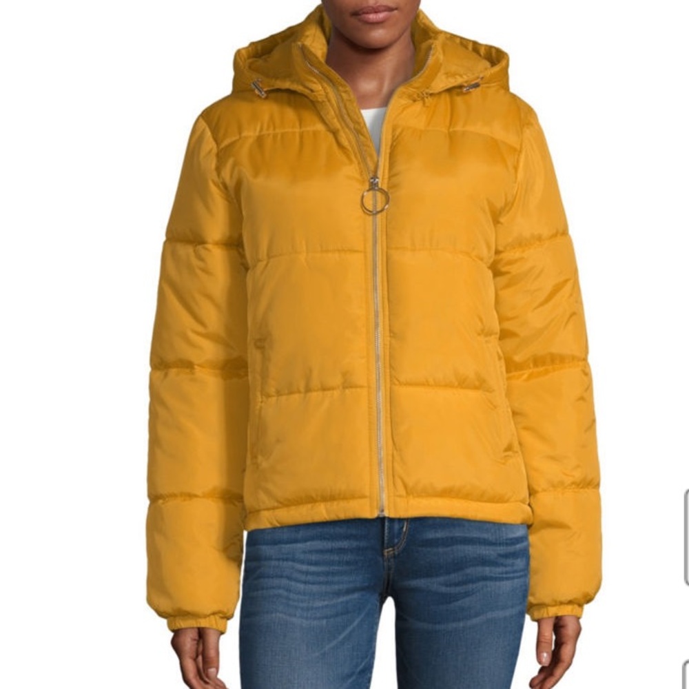 adorable yellow puffer jacket